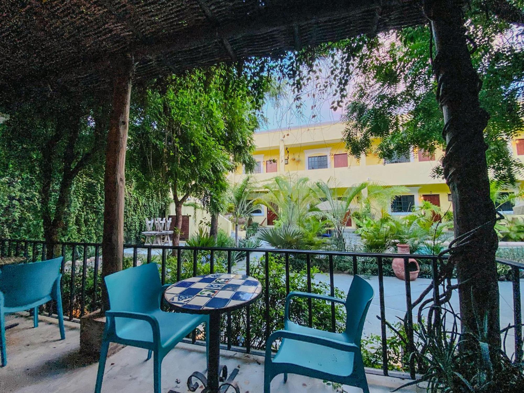 Gallo Azul Hotel, En El Corazon De Todos Santos Exteriér fotografie